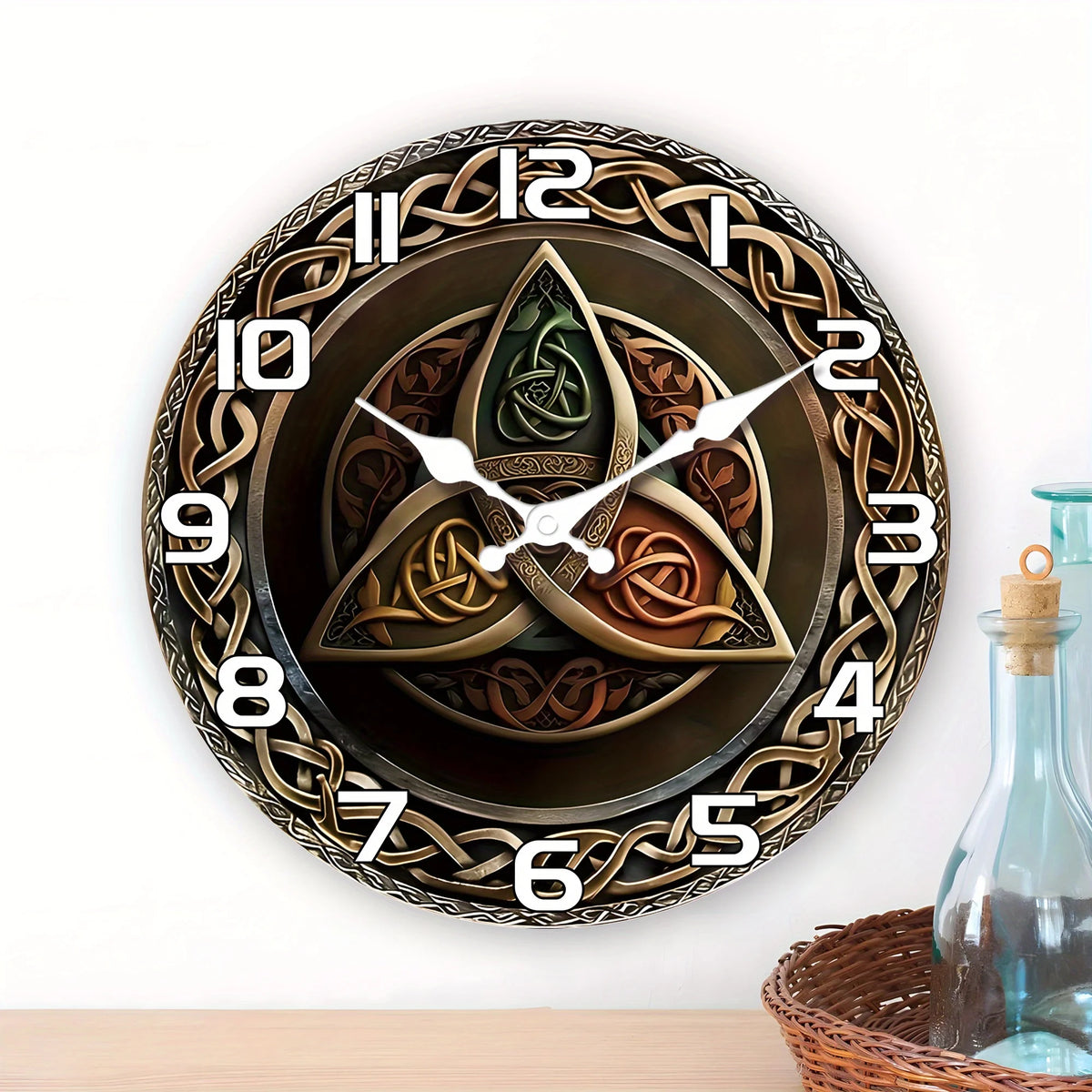 Silent Quartz Triquetra Design Decorative Wall Clock