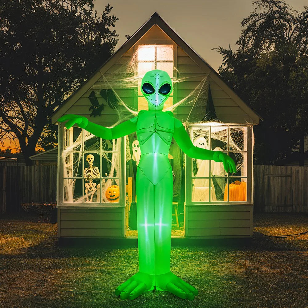 Halloween Inflatable Alien Yard Decoration With LED Lights
